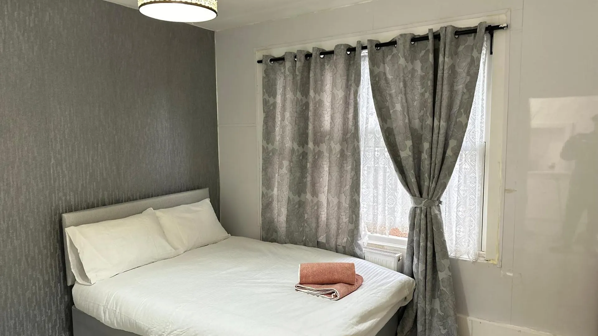 Flat In Aldgate East, London Apartment United Kingdom