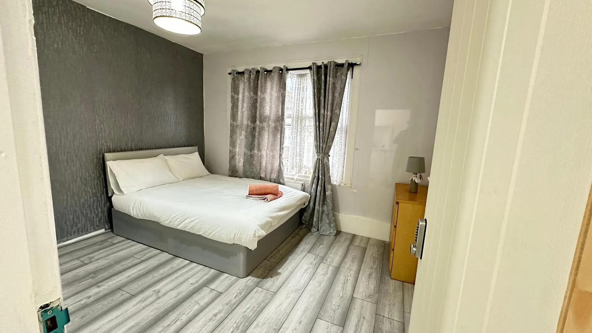公寓 Flat In Aldgate East, London公寓